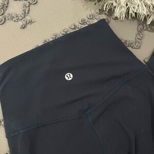 NAVY lululemon leggings